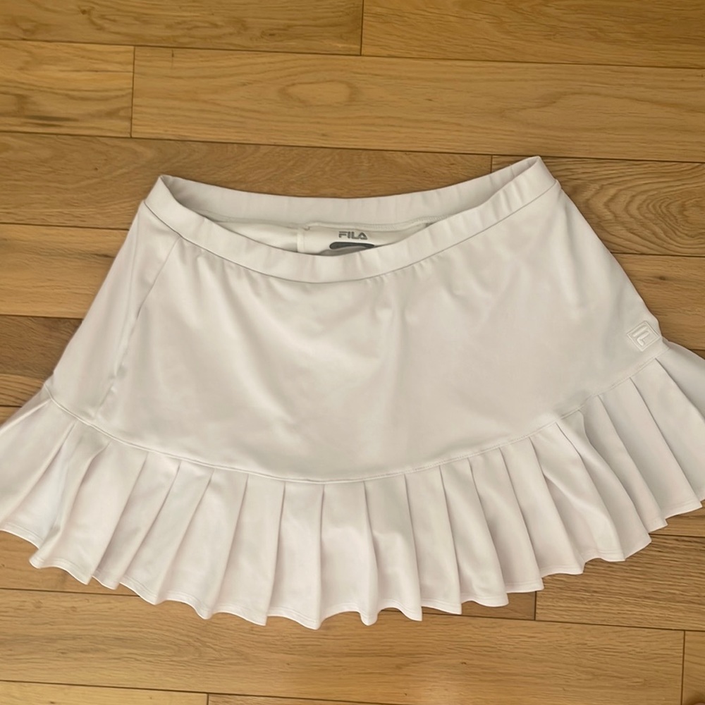 White Fila 🎾 Tennis Skirt Large